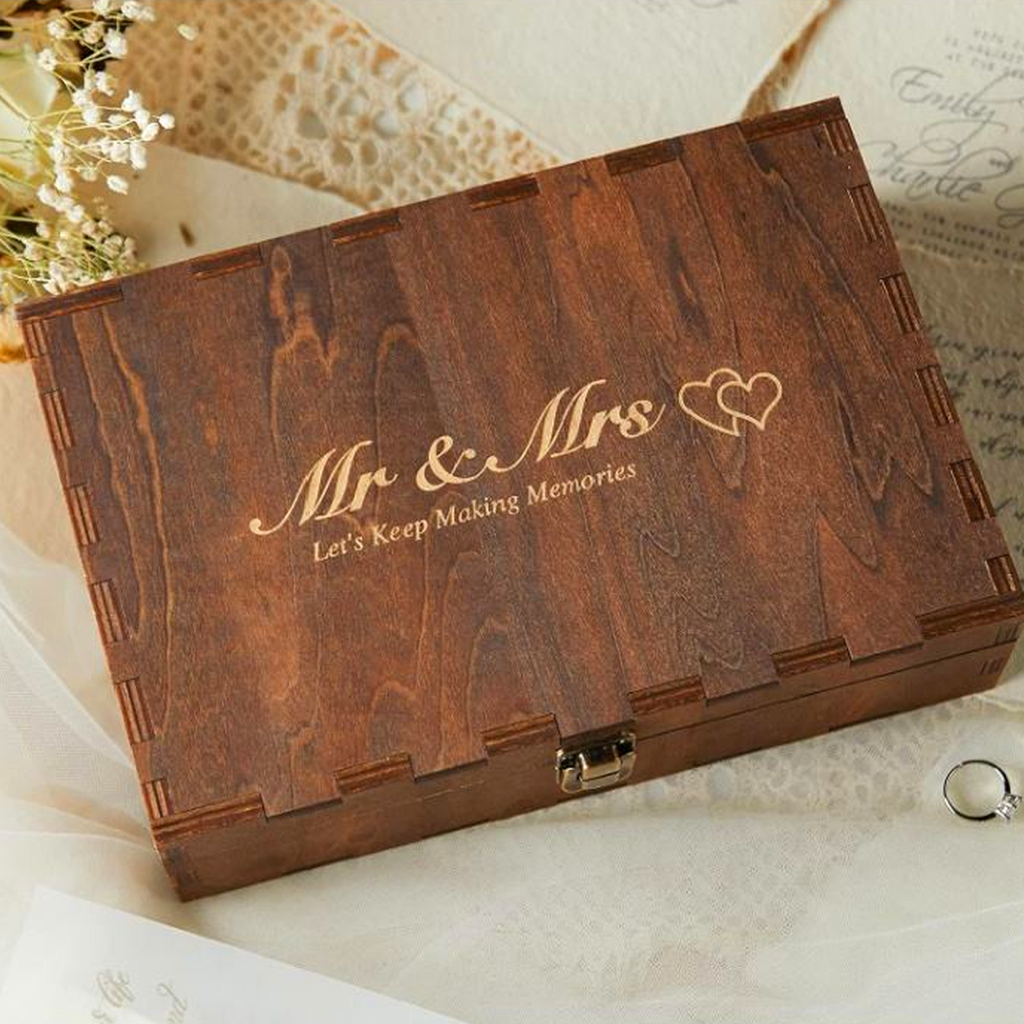 Mr and Mrs Keepsake Box